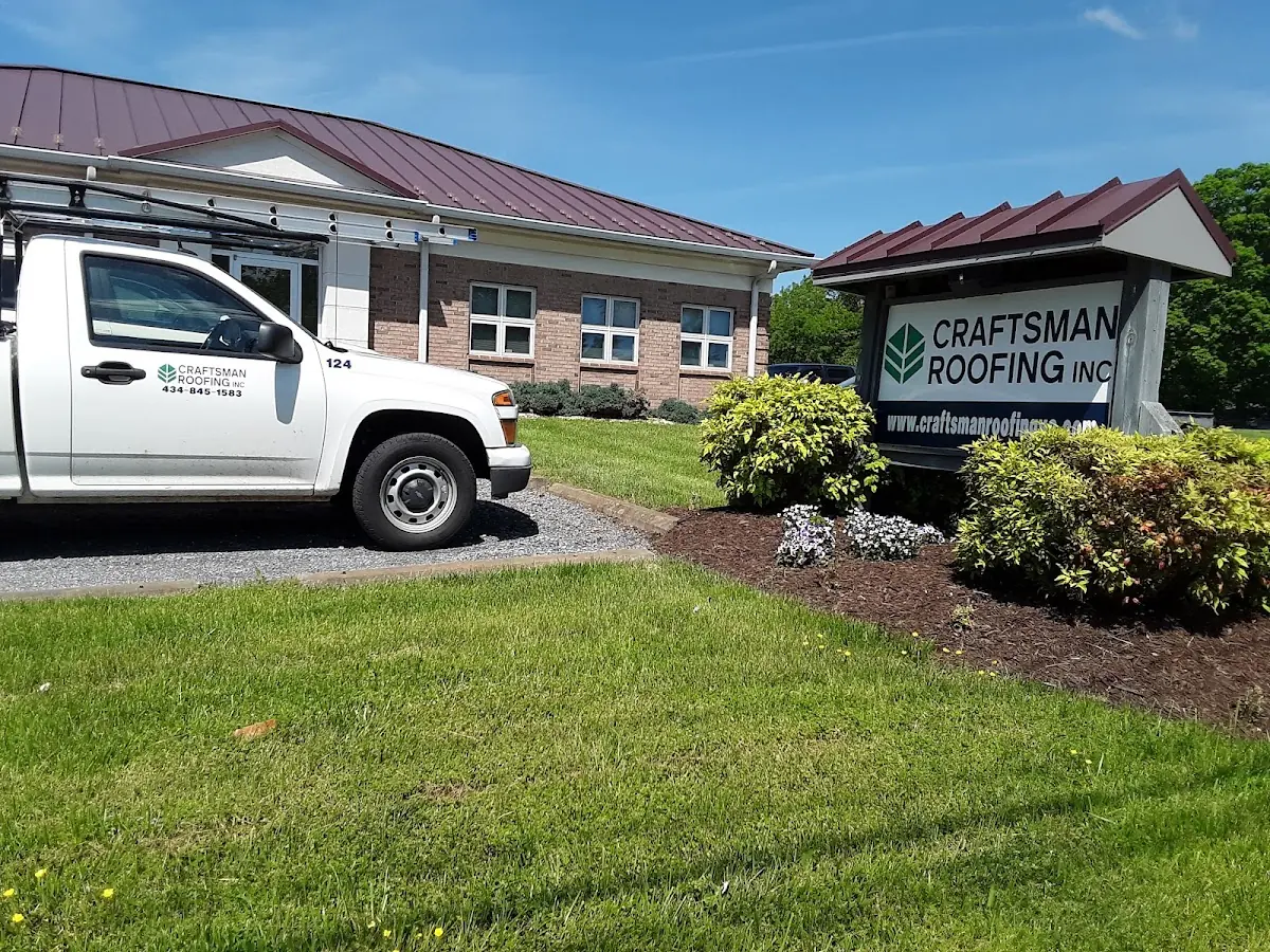 Quality Roof Replacement by experienced craftsmen in Hilltop
